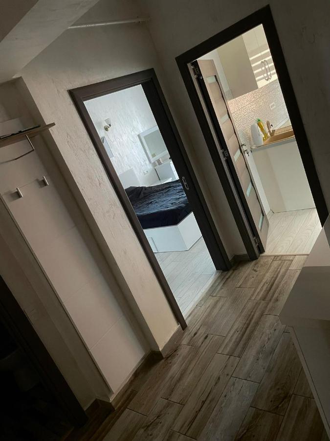 Apartament Corni Διαμέρισμα Râmnicu Vâlcea Εξωτερικό φωτογραφία